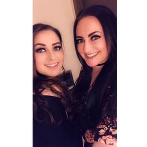 Meet your Posher, Dana